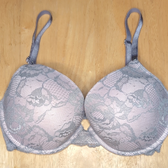 Victoria's Secret Other - Like New Victoria's Secret Sparkly Silver/Pink Lace Biofit Demi Uplift Bra.